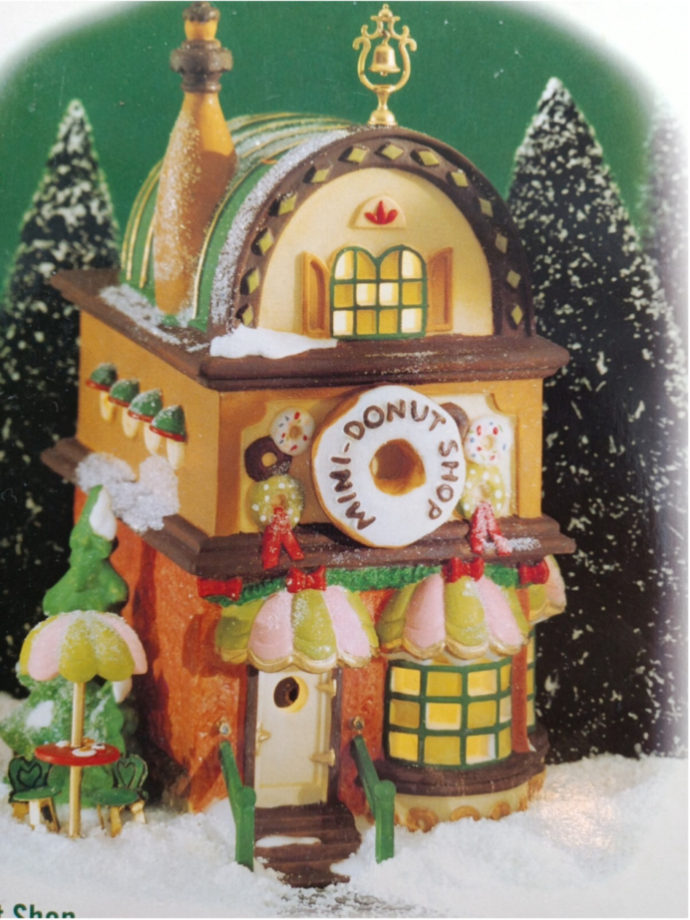 Dept 56 North Pole Elf Land MINI-DONUT SHOP #56702 brand new NIB with light cord - Picture 2 of 7